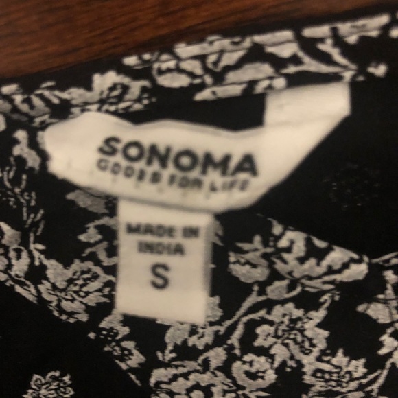 Button front tank🍍 - Picture 5 of 5